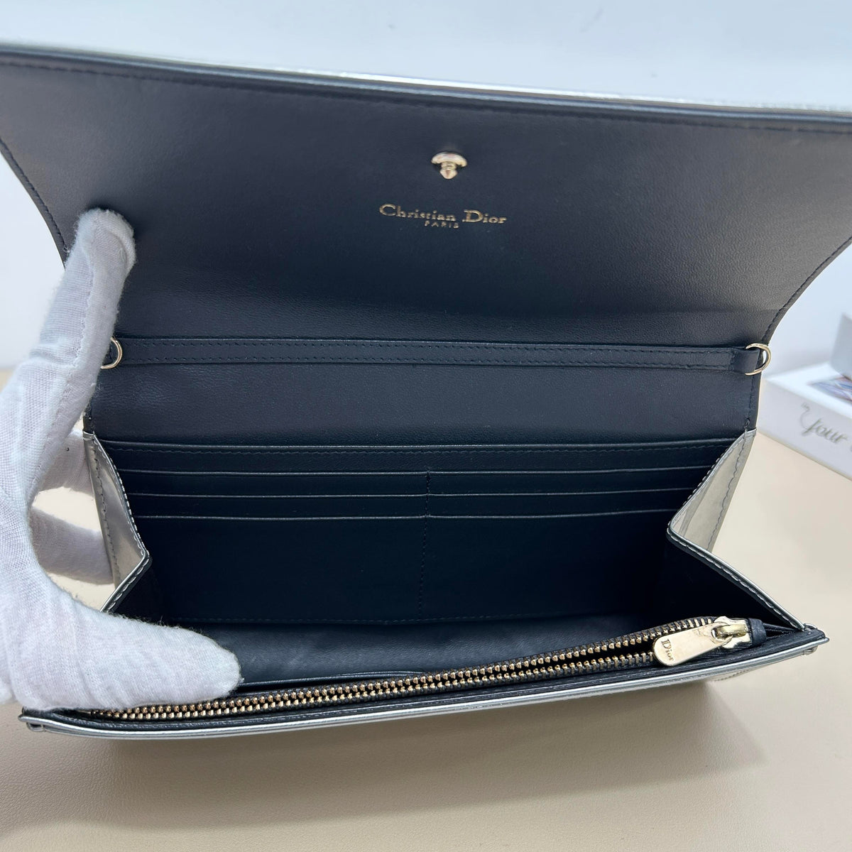 Dior