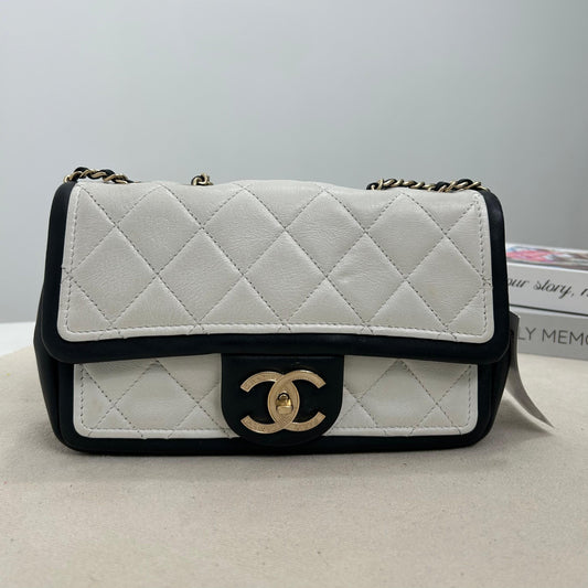 Pre-Owned Chanel CF Panda Flap Bag Black White