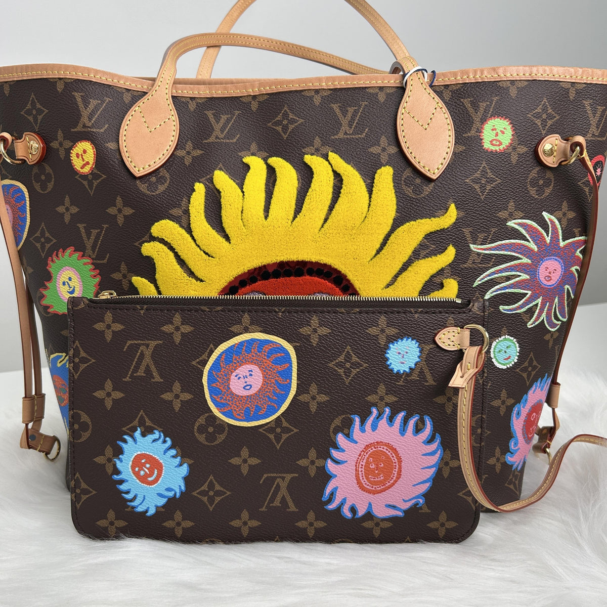 Pre-owned Louis Vuitton Coated Canvas Shoulder Bags x Yayoi Kusama Neverfull MM Monogram Canvas Tote Bag with Sun Prints