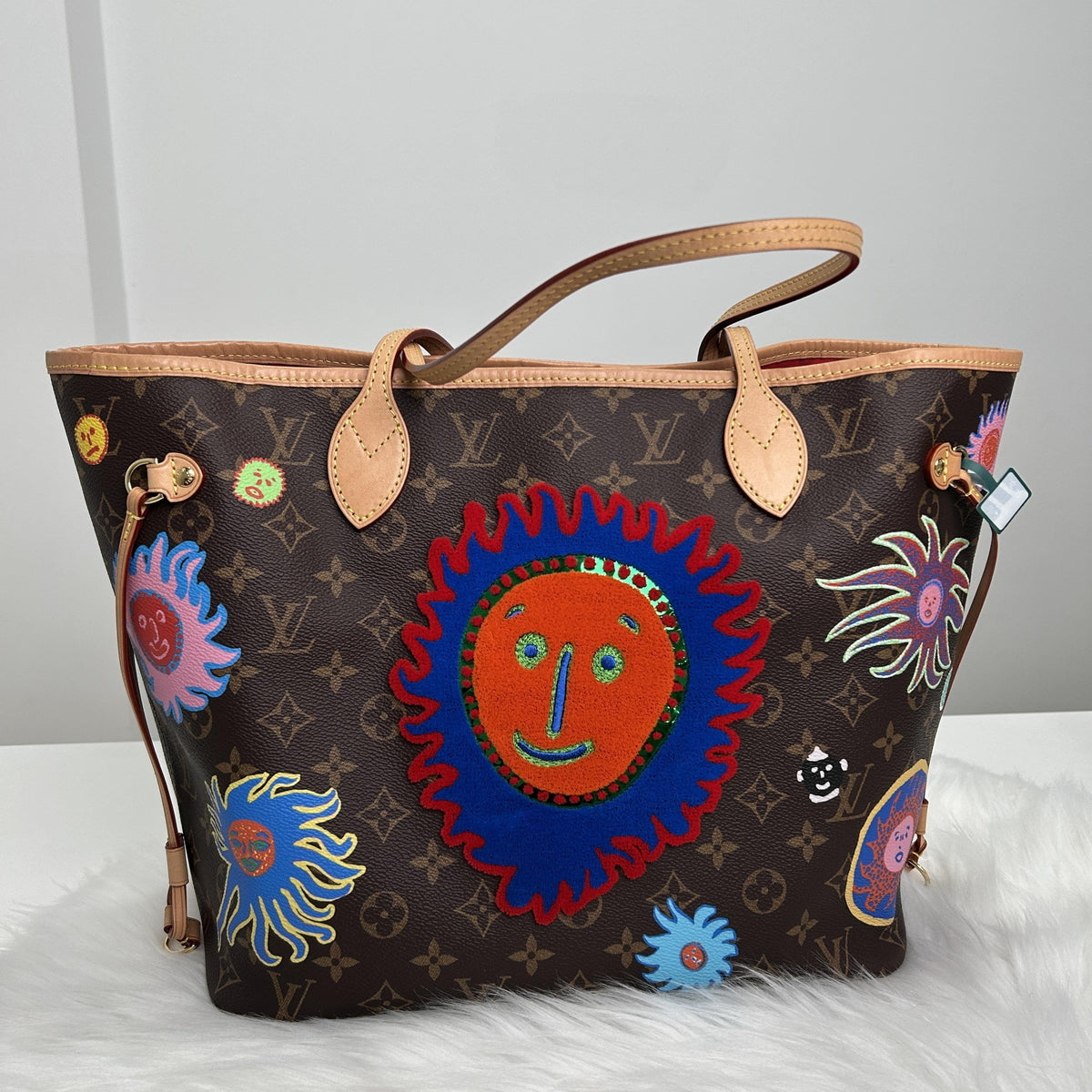 Pre-owned Louis Vuitton Coated Canvas Shoulder Bags x Yayoi Kusama Neverfull MM Monogram Canvas Tote Bag with Sun Prints