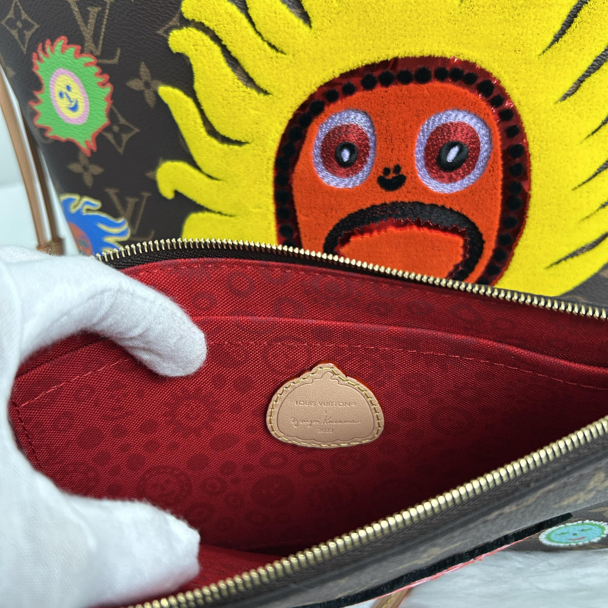 Pre-owned Louis Vuitton Coated Canvas Shoulder Bags x Yayoi Kusama Neverfull MM Monogram Canvas Tote Bag with Sun Prints