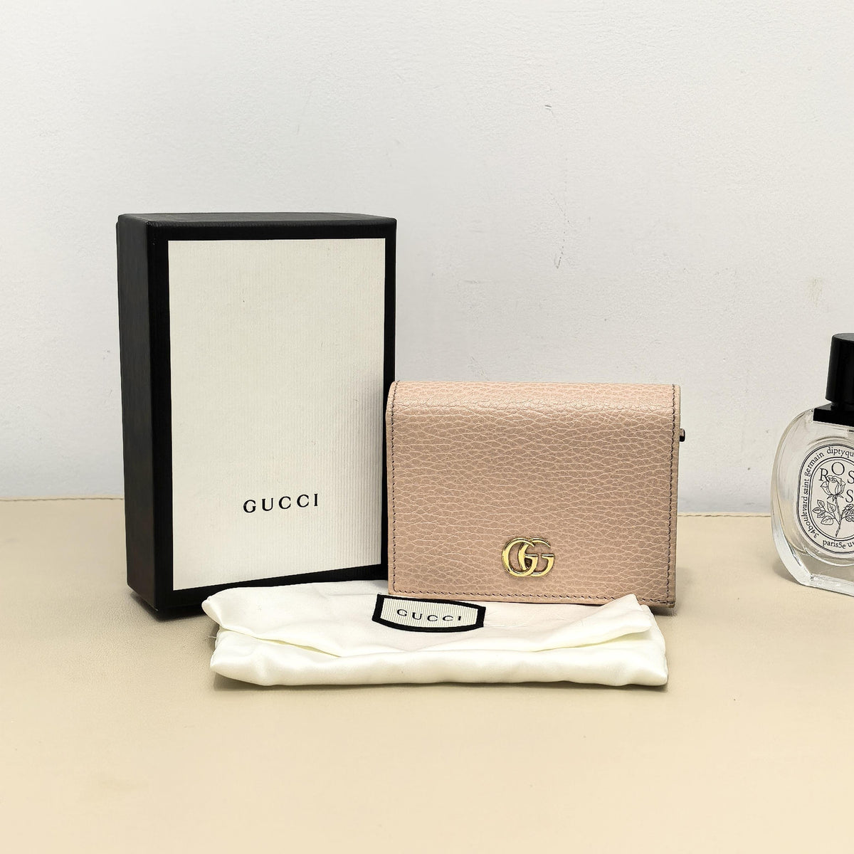 Gucci Light Pink Grained Leather GG Gold Logo Bi fold Wallet