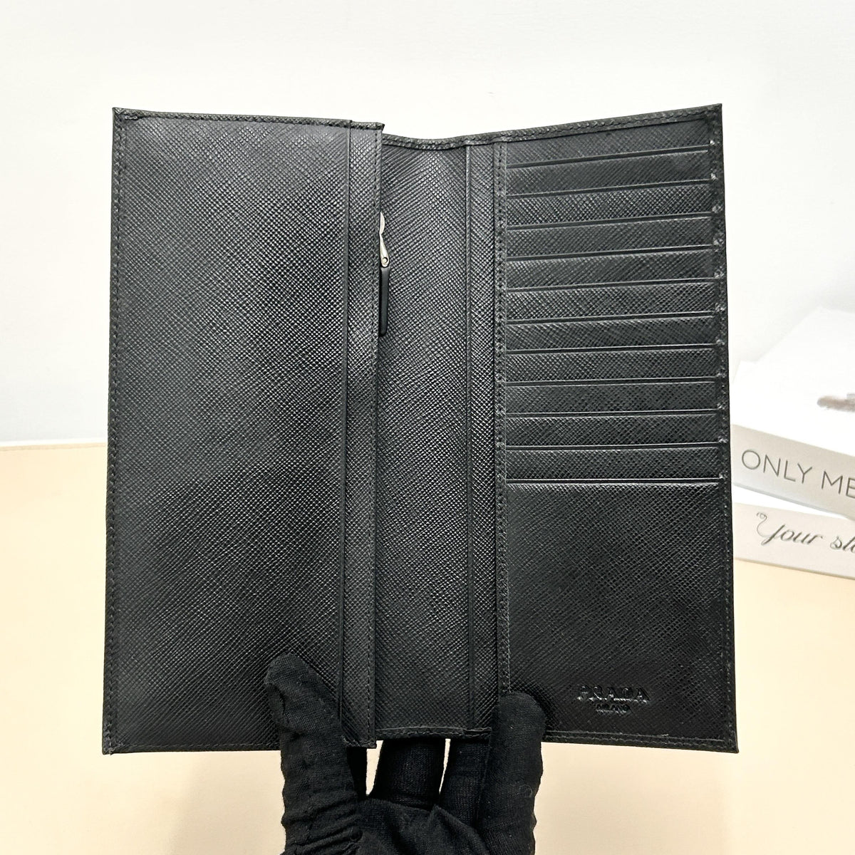 Pre-owned PRADA Calfskin Small Leather Goods Black Saffiano Leather Diagonal Metal Logo Bi fold Long Wallet