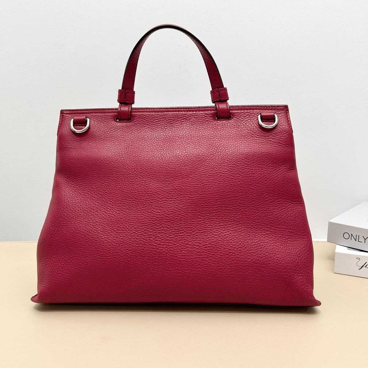 Fuchsia Grain Bamboo Turn lock Flap Tote Bag