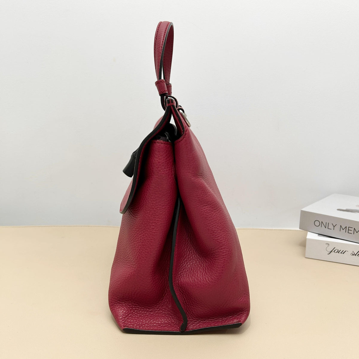 Fuchsia Grain Bamboo Turn lock Flap Tote Bag