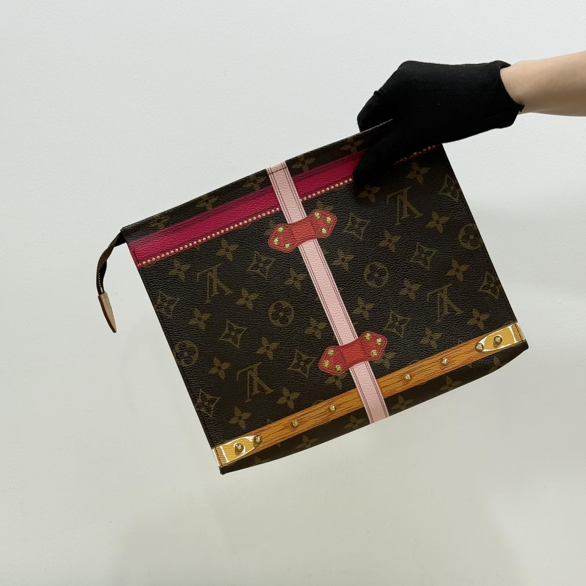 Clutches & Wristlets Monogram Summer Limited Trunk Print Toiletry Pouch Clutch Bag