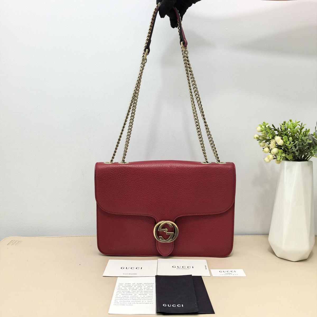 Pre-owned GUCCI Calfskin Shoulder Bags Bright Red Grain Leather Interlocking GG Flap Chain Crossbody Bag