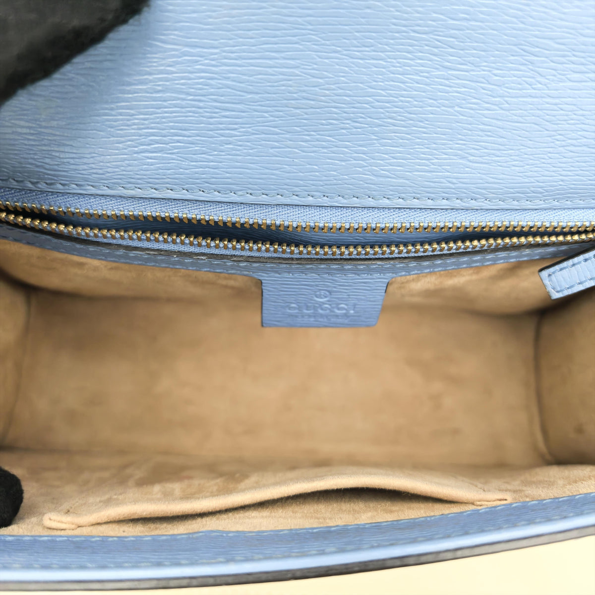 Pre-owned GUCCI Calfskin Crossbody Bags Sylvie Light Blue Floral Print Leather Web Stripe Gold Chain Crossbody Bag
