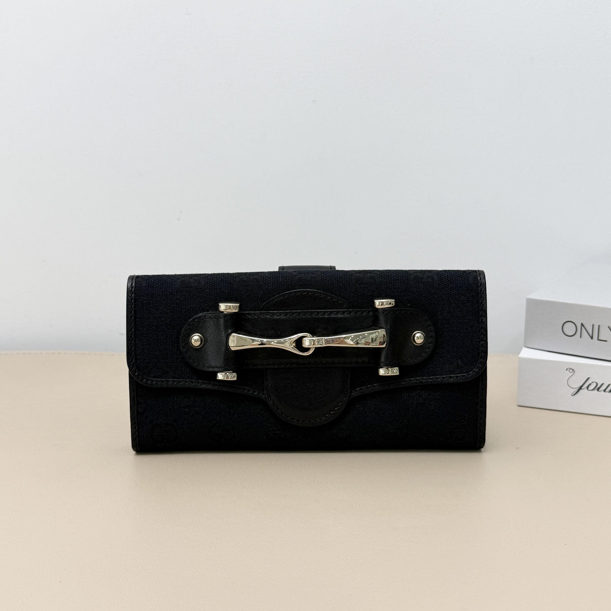 Horsebit Black GG Long Flap Clutch Wallet