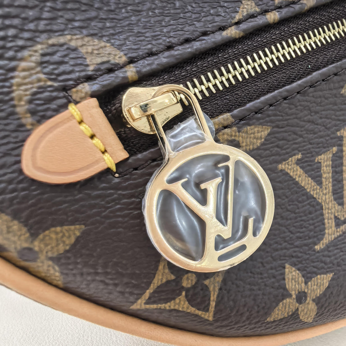 Pre-owned Louis Vuitton Coated Canvas Shoulder Bags Loop Monogram Hobo Shoulder Bag