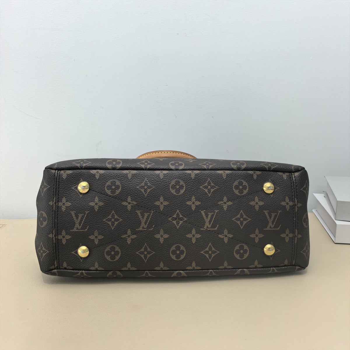 Pre-owned Louis Vuitton Coated Canvas Tote Bags Pallas MM Monogram Hand & Crossbody Tote Bag