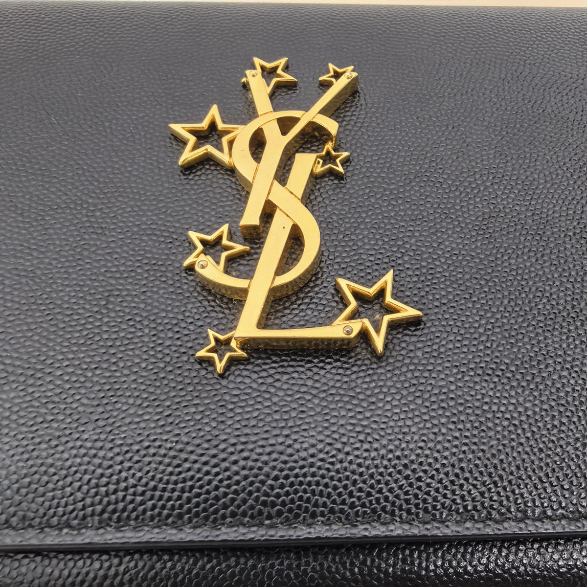Pre-owned Yves Saint Laurent Calfskin Crossbody Bags Black Grain Leather Star Logo Chain Wallet Crossbody Bag