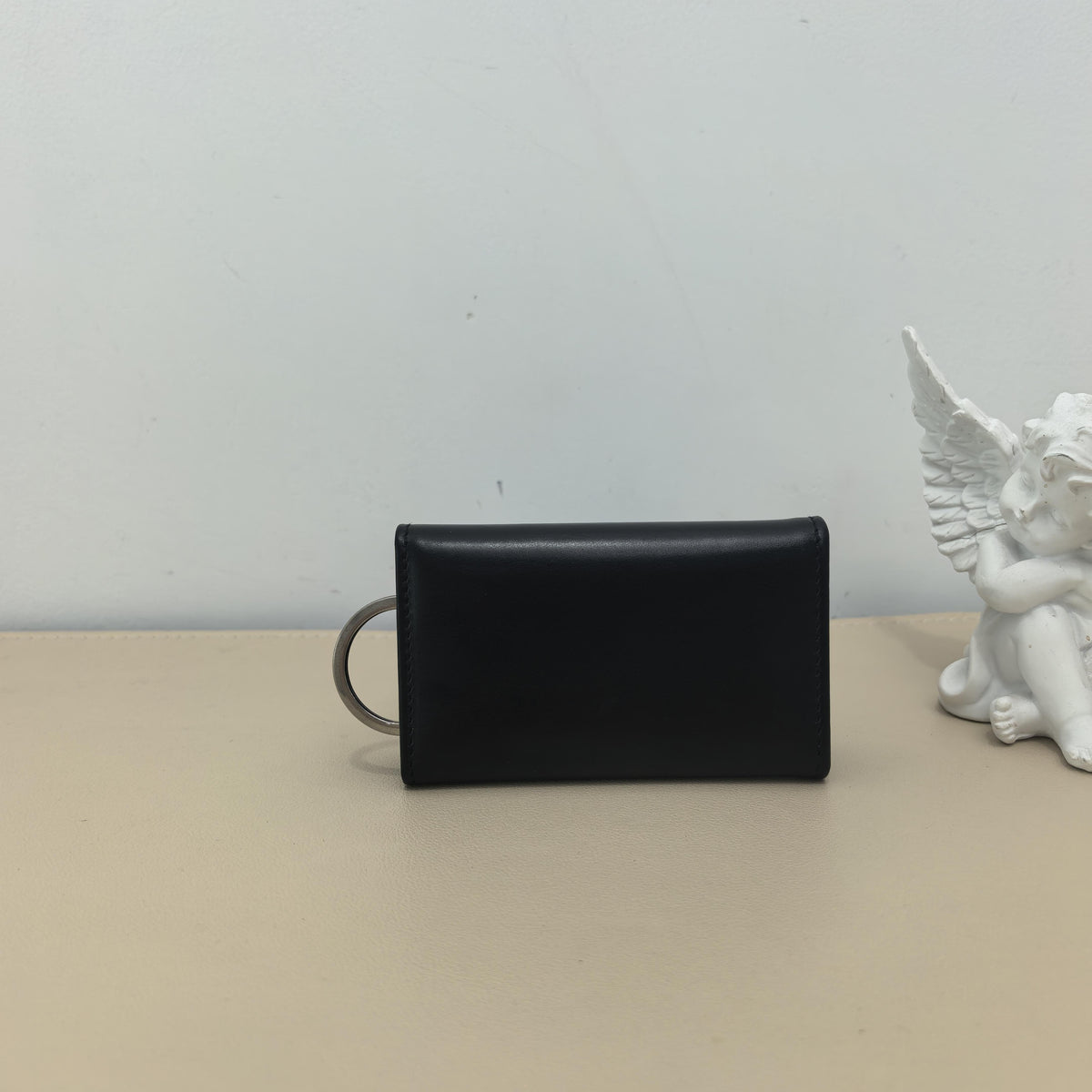 Pre-owned SALVATORE FERRAGAMO Calfskin Small Leather Goods Black Smooth Gancini Key Case