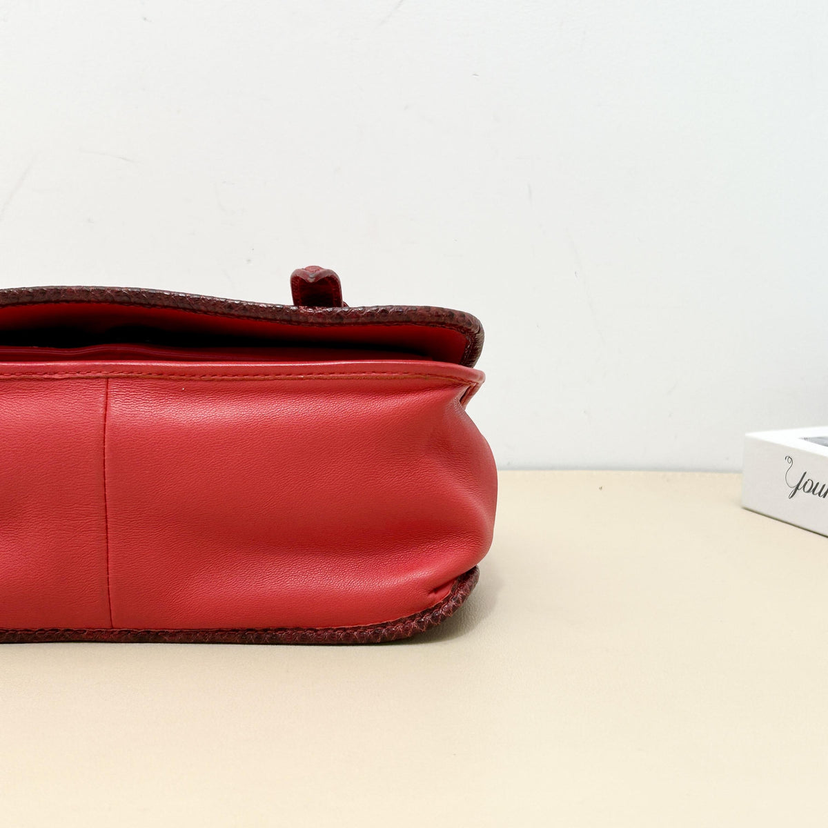 Pre-owned BOTTEGA VENETA Calfskin Shoulder bags Red Intrecciato Leather Chain Shoulder Bag