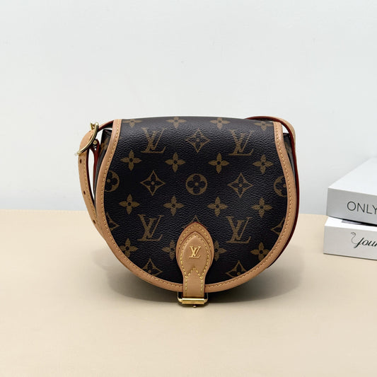 Vintage Monogram Saddle Flap Crossbody Bag