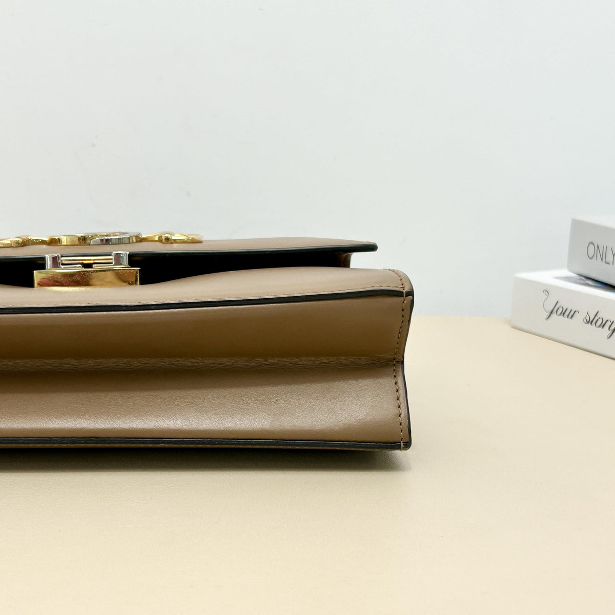 Interlocking G Horsebit Smooth Leather Shoulder Bag