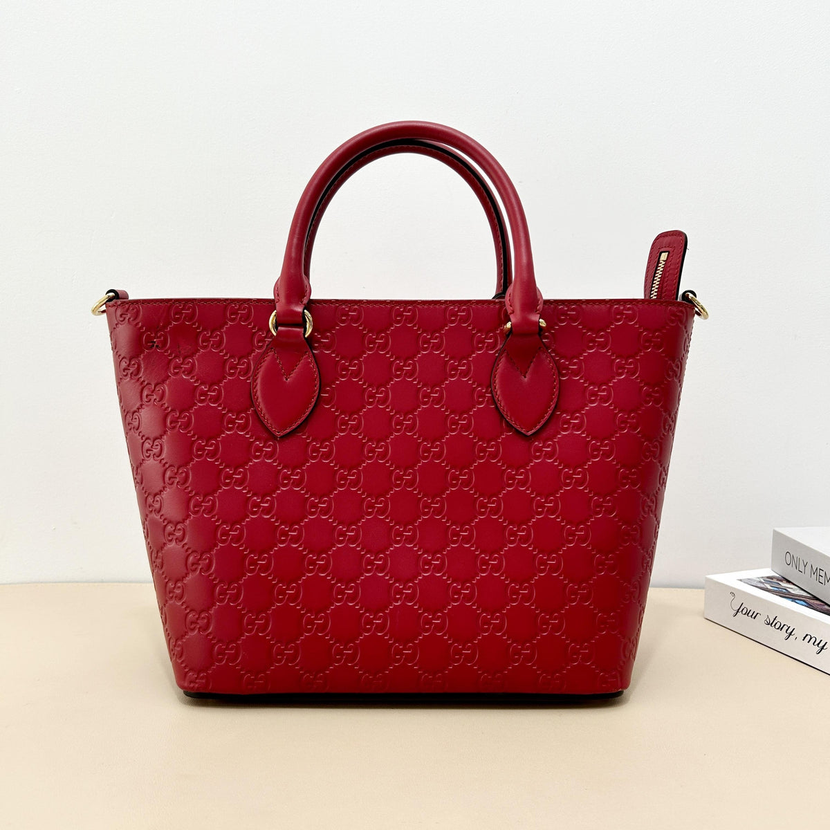 GUCCI