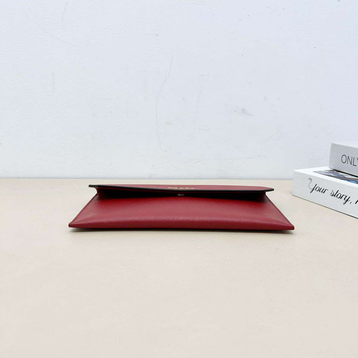 Pre-Owned Prada Red Saffiano Leather Envelope Long Wallet