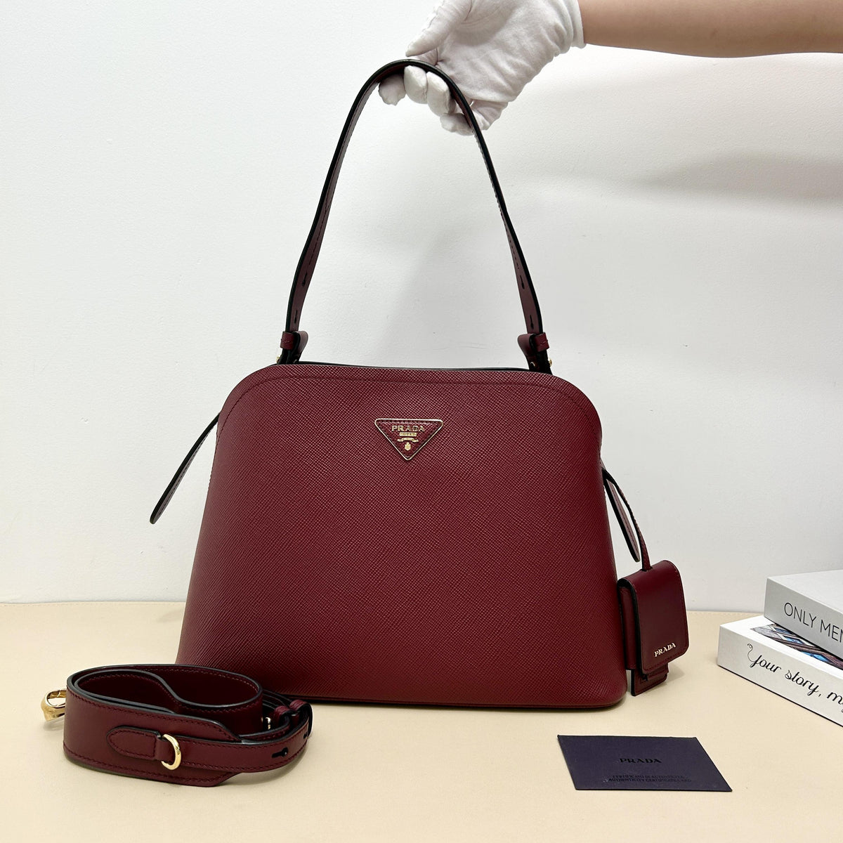 Pre-Owned Prada Burgundy Saffiano Leather Shoulder Bag