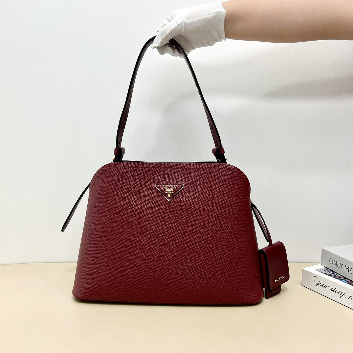 Pre-Owned Prada Burgundy Saffiano Leather Shoulder Bag