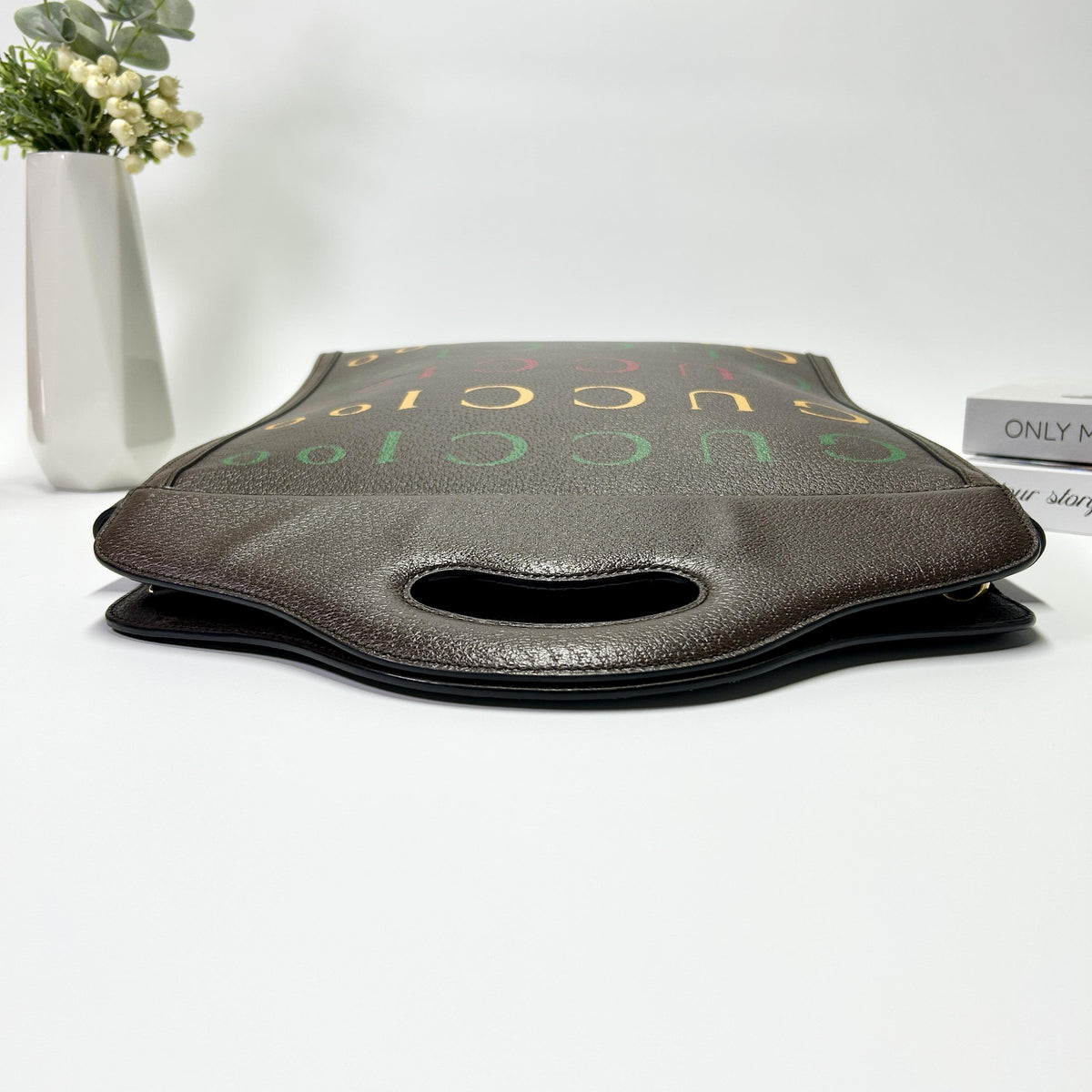 Pre-Owned Gucci Centennial Colorful Letter Print Leather Tote BagSpecial IntroductionPart of Gucci’s Centennial collection celebrating the House’s 100th anniversary in 2021.