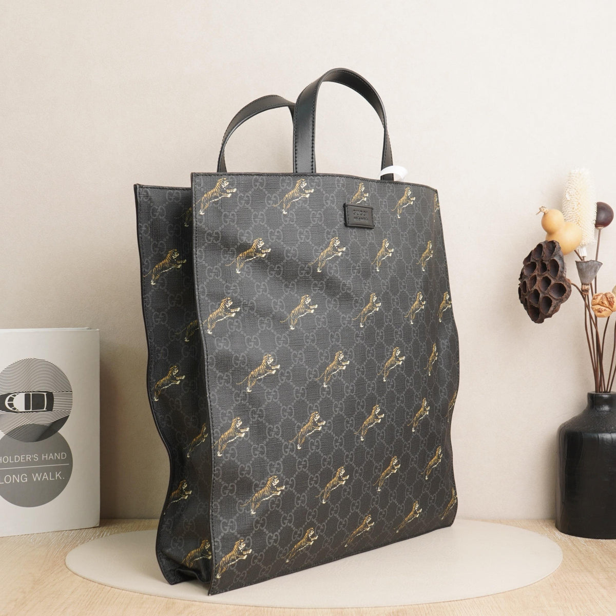 Gucci Tiger Print Tote Bag DS052507 Vluxury