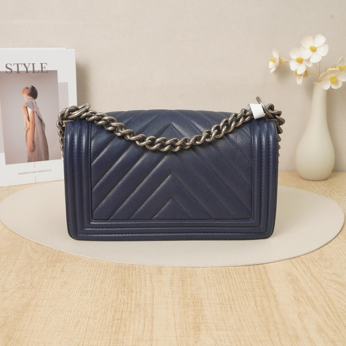Le Boy Medium Chevron Flap