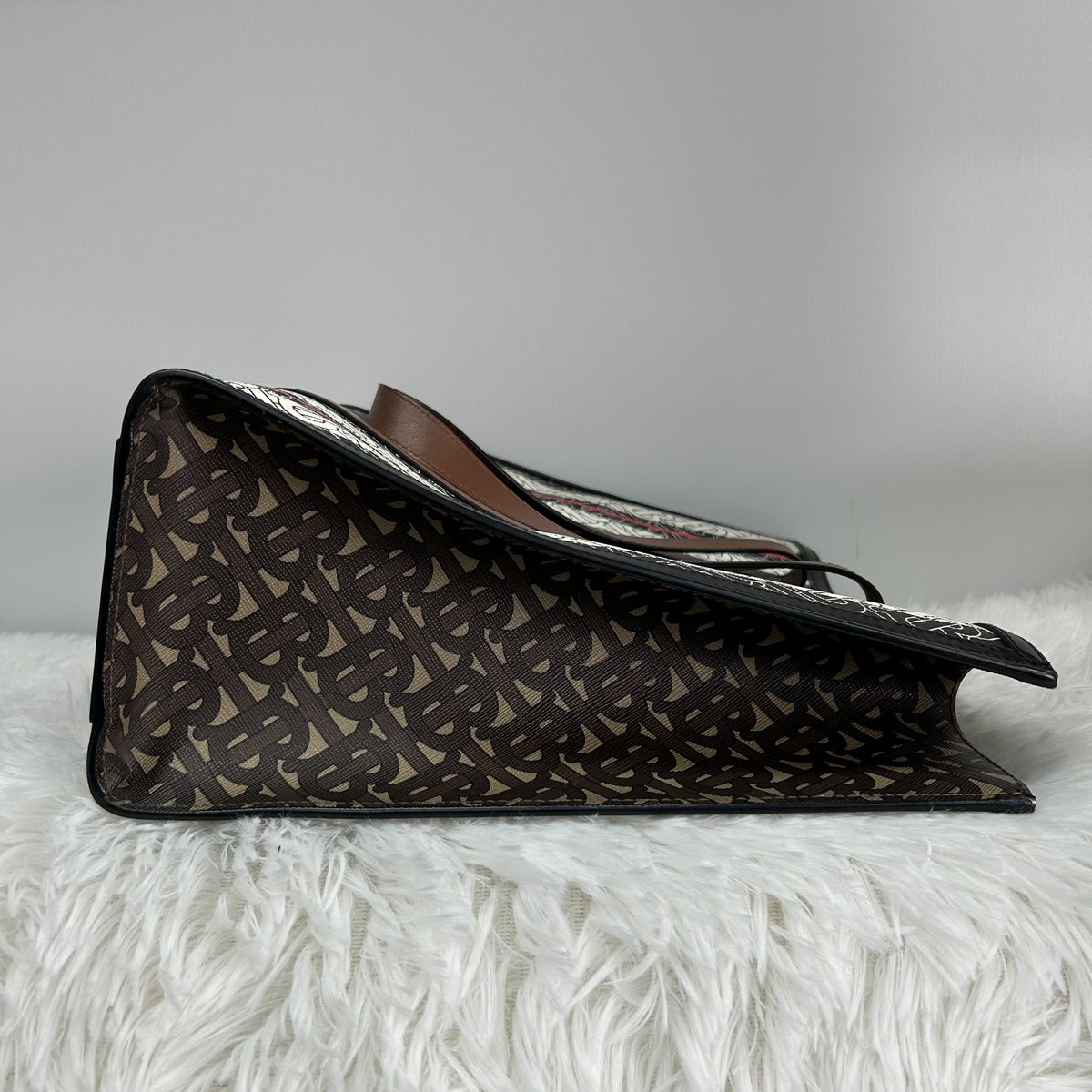 Pre-Owned Burberry Monogram Medium Tote Bag
