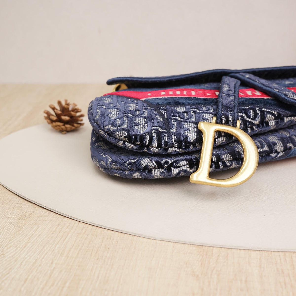 Pre-Owned Dior Saddle Bag Medium Blue Oblique Velvet