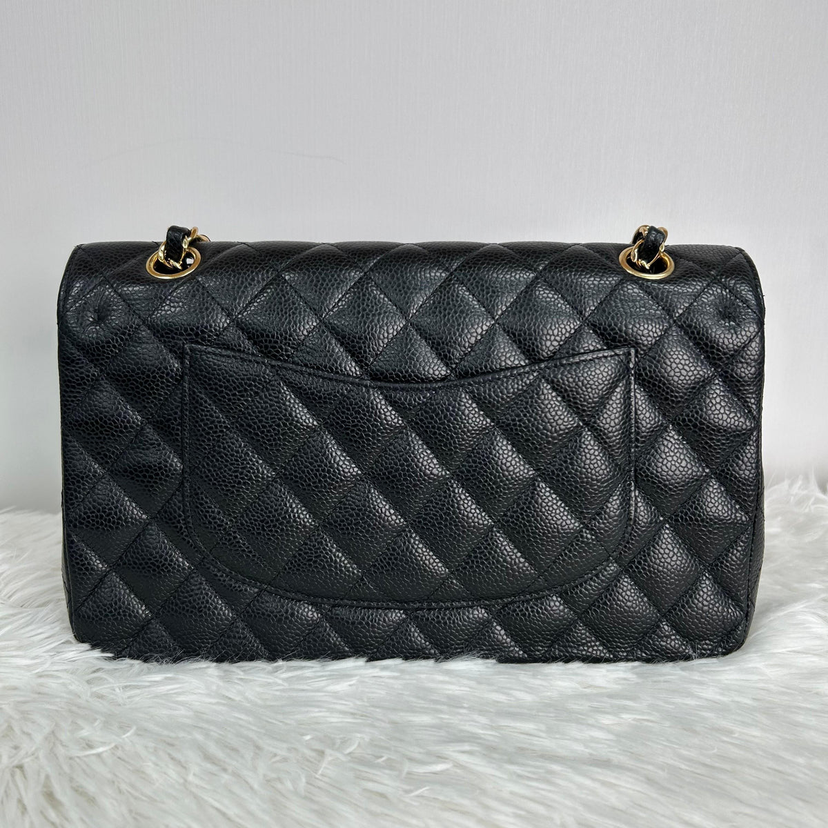 Pre-owned CHANEL Leather Shoulder Bags Classic Flap Medium Caviar Bag