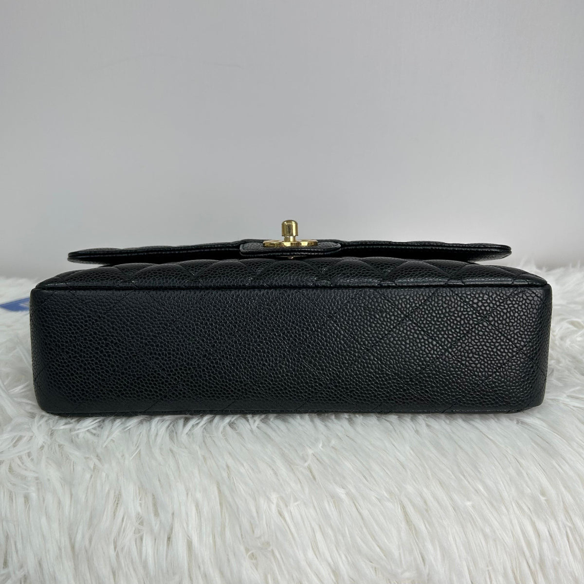 Pre-owned CHANEL Leather Shoulder Bags Classic Flap Medium Caviar Bag