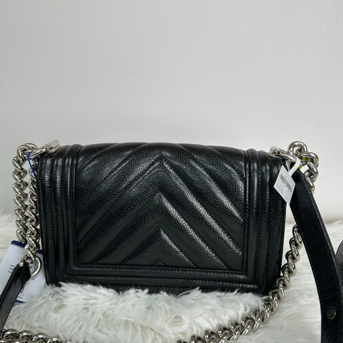 Pre-owned CHANEL Leather Shoulder Bags