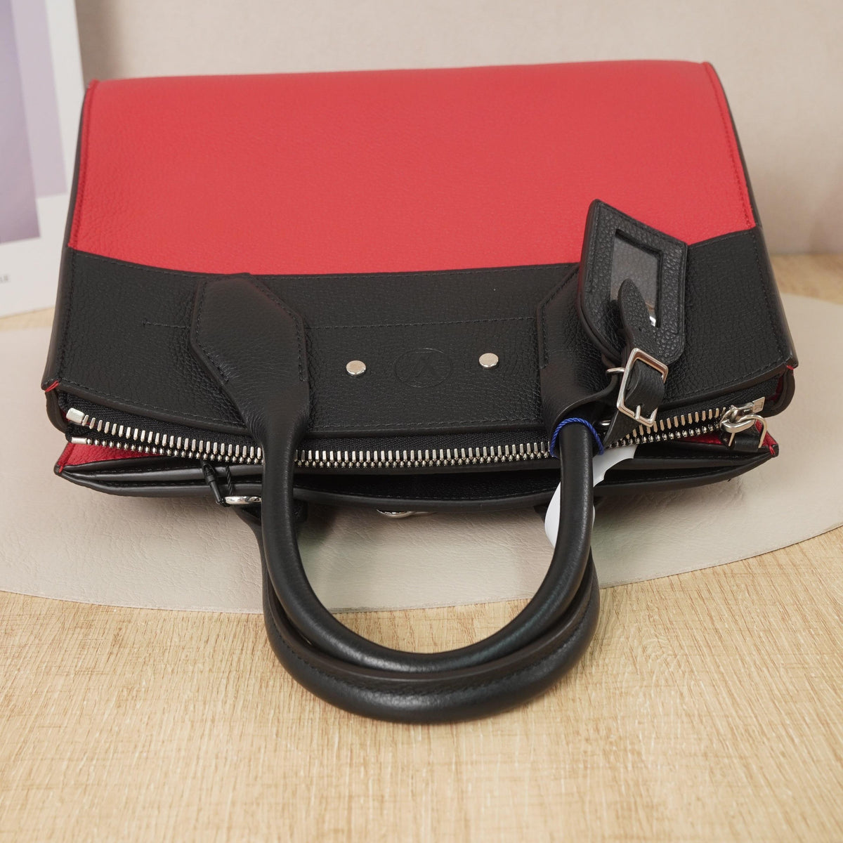 Louis Vuitton City Steamer Bi Color Taiga Leather Handbag