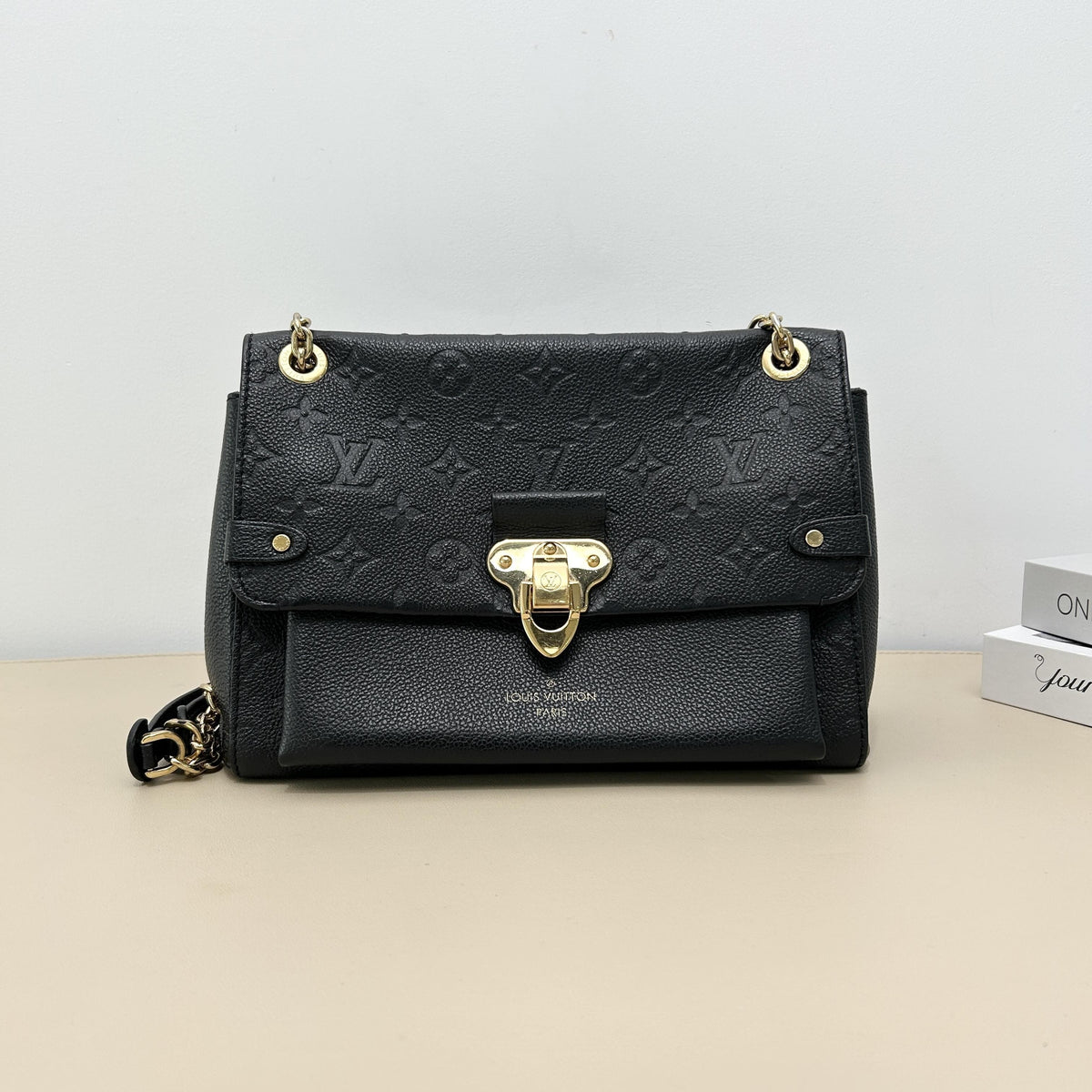 Pre-owned Louis Vuitton Calfskin Shoulder Bags Vavin Medium Black Monogram Empreinte Chain Shoulder Bag