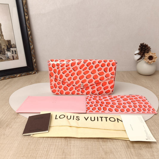 Pre-owned Louis Vuitton Leather Crossbody Bags Pochette Felicie Limited Edition 3 in 1 Patent Envelope Crossbody Bag