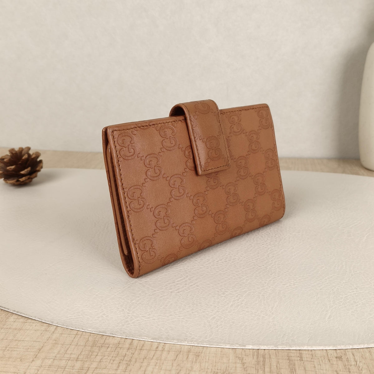 Pre-owned GUCCI Calfskin Small Leather Goods Guccissima Brown Embossed Full Snap Bi fold Wallet