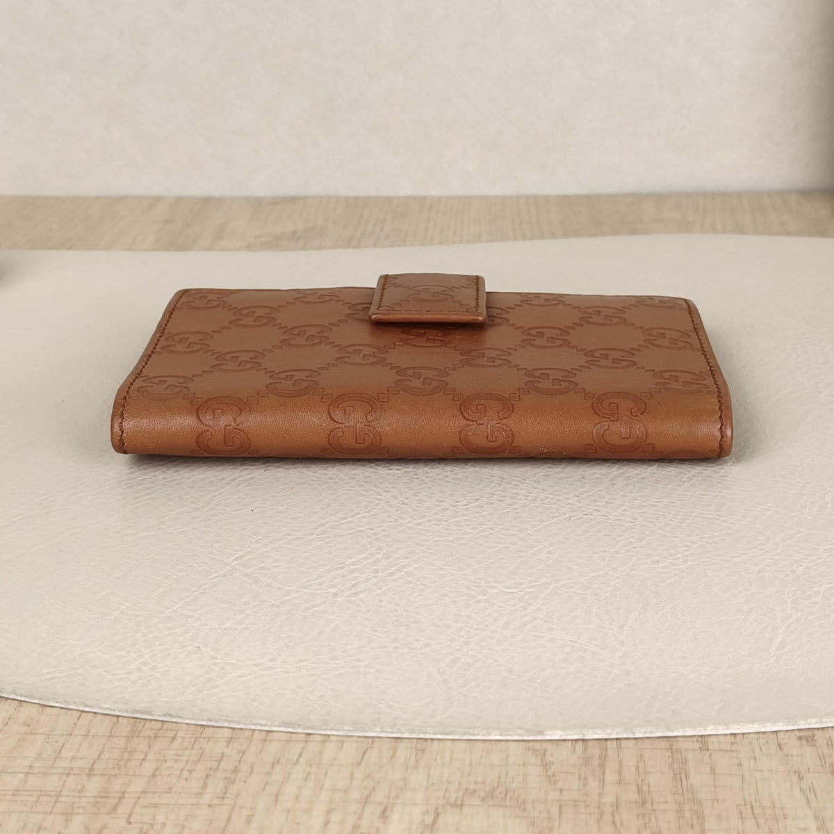 Pre-owned GUCCI Calfskin Small Leather Goods Guccissima Brown Embossed Full Snap Bi fold Wallet