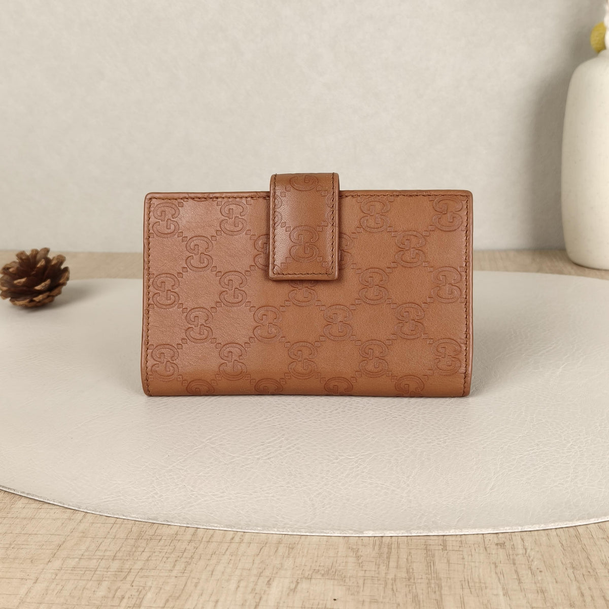 Pre-owned GUCCI Calfskin Small Leather Goods Guccissima Brown Embossed Full Snap Bi fold Wallet