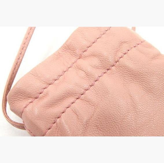 Pre-owned GUCCI Leather Mini Bags Mini Drawstring Pouch in Pink