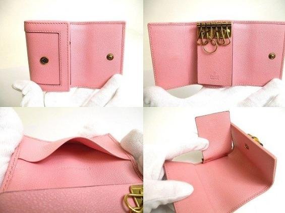 Pre-owned GUCCI Calfskin Small Leather Goods Pink Grain Leather Interlocking GG Natural Bamboo Clasp Key Case