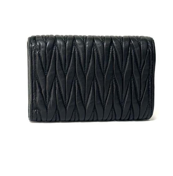Black Matelasse Quilted Tri Fold Short Flap Wallet