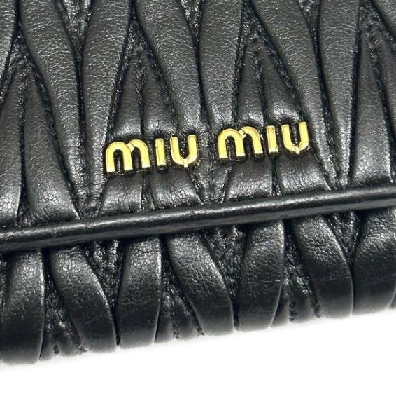 Black Matelasse Quilted Tri Fold Short Flap Wallet