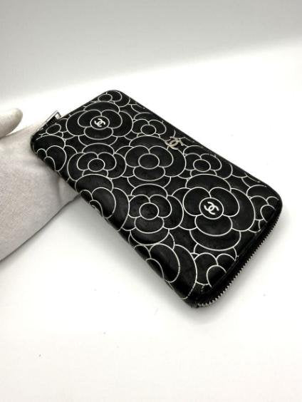 Pre-owned CHANEL Coated Canvas Small Leather Goods Black Camellia Embossed Zip Around Long Clutch Wallet