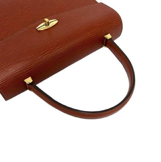 Louis Vuitton Epi Kelly Style Handbag