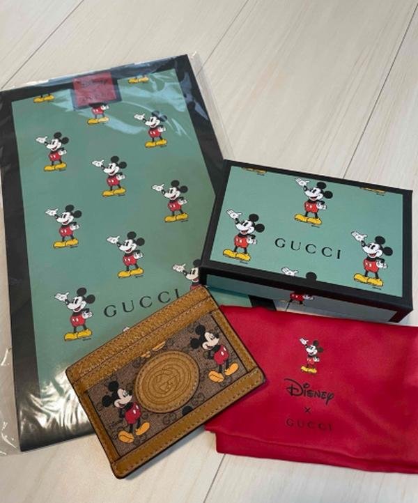 × Disney Mickey Mouse GG Supreme Card Case