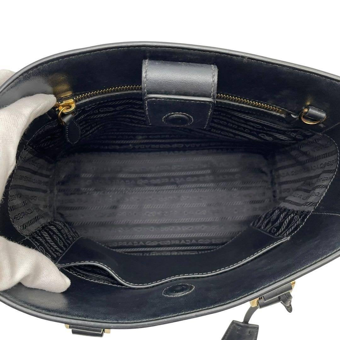 Prada Black Saffiano Leather Galleria Tote Handbag With Detachable Strap