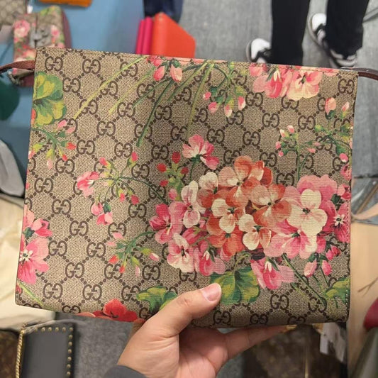 Gucci Clutches & Wristlets